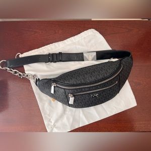 MICHAEL Michael Kors Black Mott Medium Waist Pack, NWT